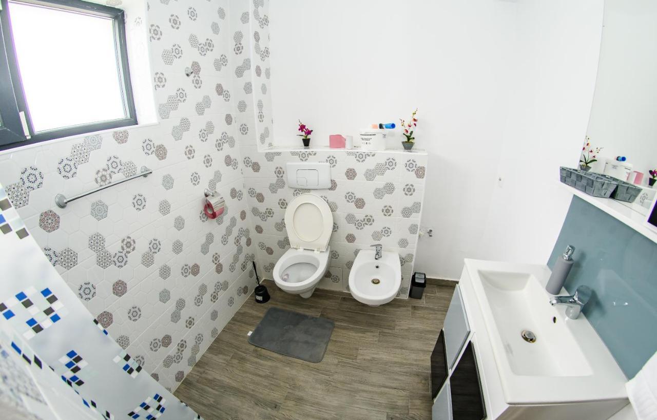 Apart Bun Oradea Exterior photo